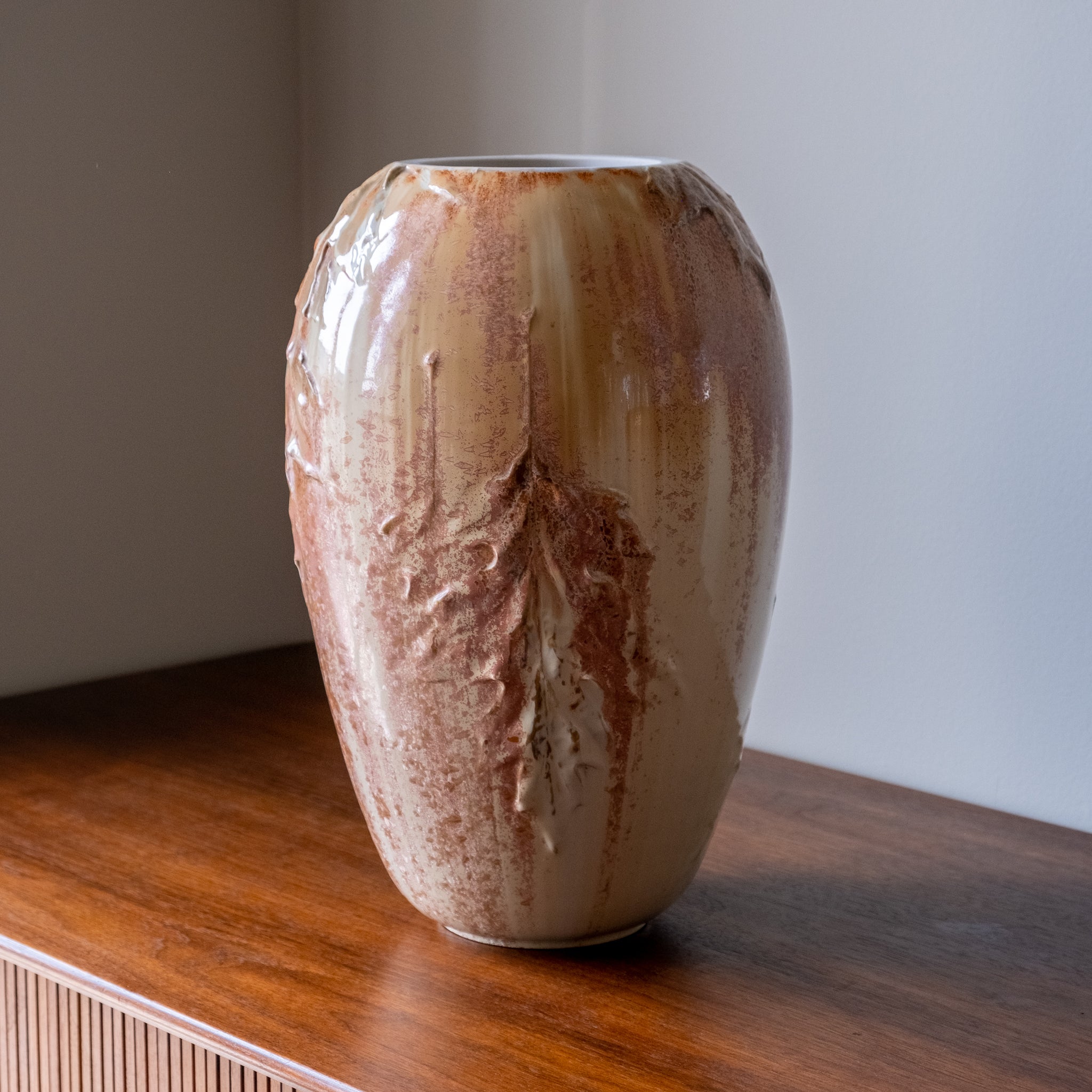 KPM, BERLIN, RARE VASE WITH CRYSTAL GLAZE, 1920